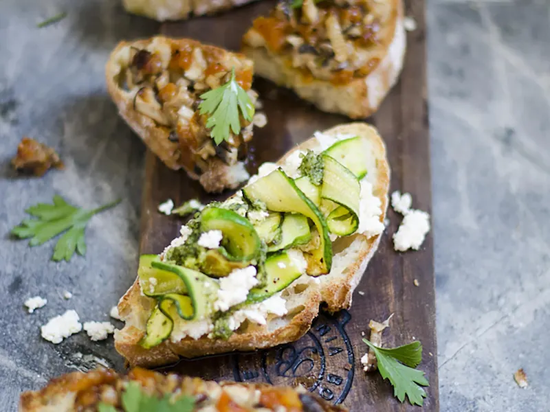 Kesäkurpitsabruschetta
