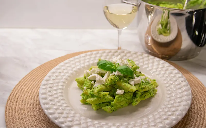 Vihreä fetapasta