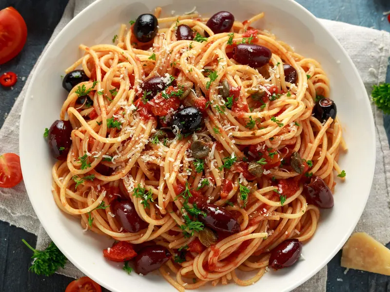 Pasta puttanesca