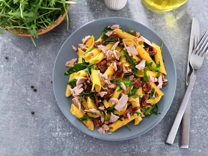 Kinkkupastasalaatti